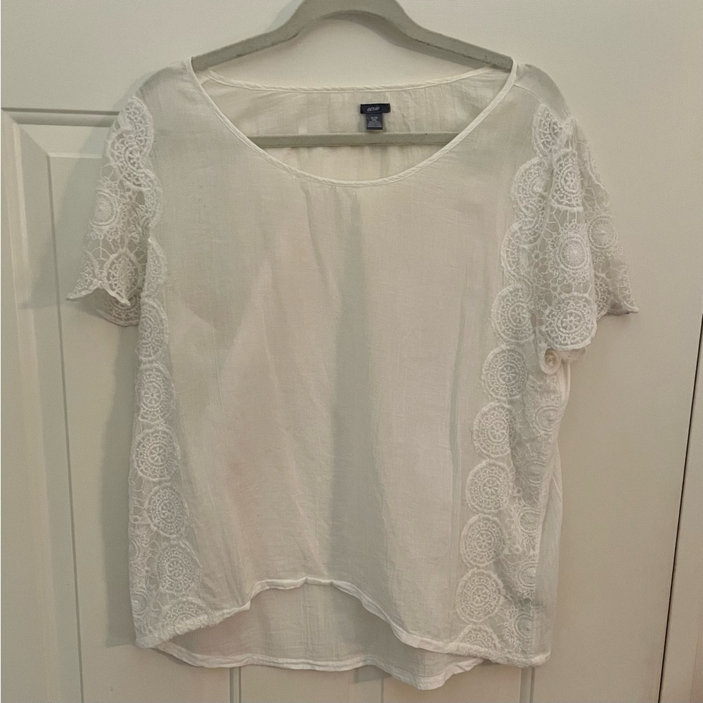 Aerie white cotton shirt